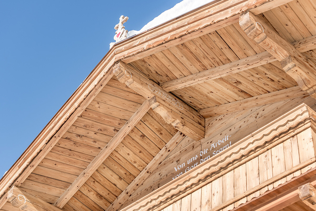 Projekt-Strahltechnik Hager Braito_Bauernhaus Waltl_Dachstuhl